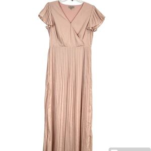 Polagram Blush Pleated Surplice Maxi Gown M🔥